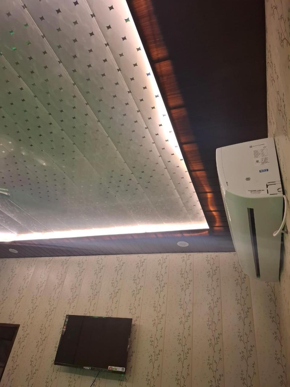 Hotel Sgh Subhadra Guest House Ayodhya Kültér fotó